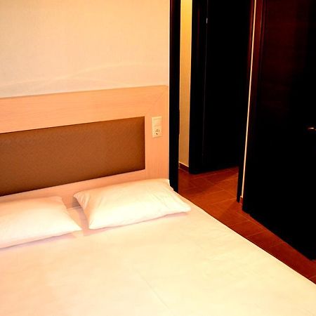 Αmalia Lux Villas Vrasná Dış mekan fotoğraf
