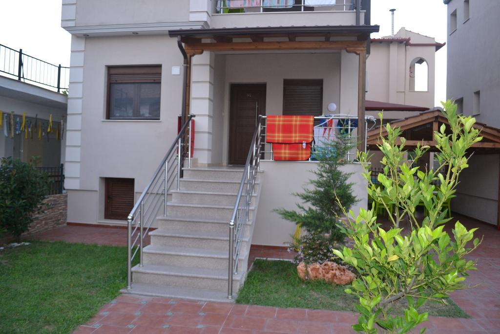 Αmalia Lux Villas Vrasná Dış mekan fotoğraf